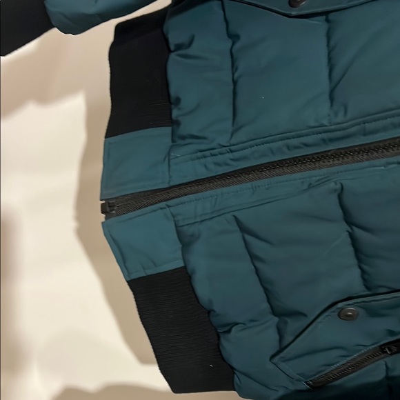 Rare moose knuckle Green Puffer Jacket with Fur Hood - Picture 6 of 13